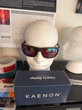 KAENON BURNET ULTRA GLASS Polarized Sunglasses — MATTE TORT/ green mirror